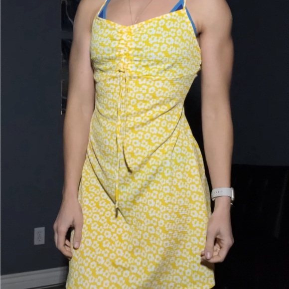 NEW Boho Floral Ruched Midi Summer Dress Yellow White Daisy NWT - Picture 2 of 3